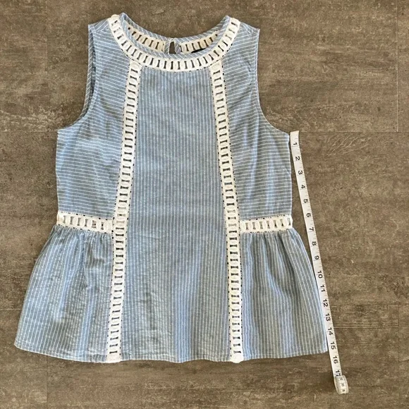 Doe & Rae Sleeveless Top - Picture 9 of 9